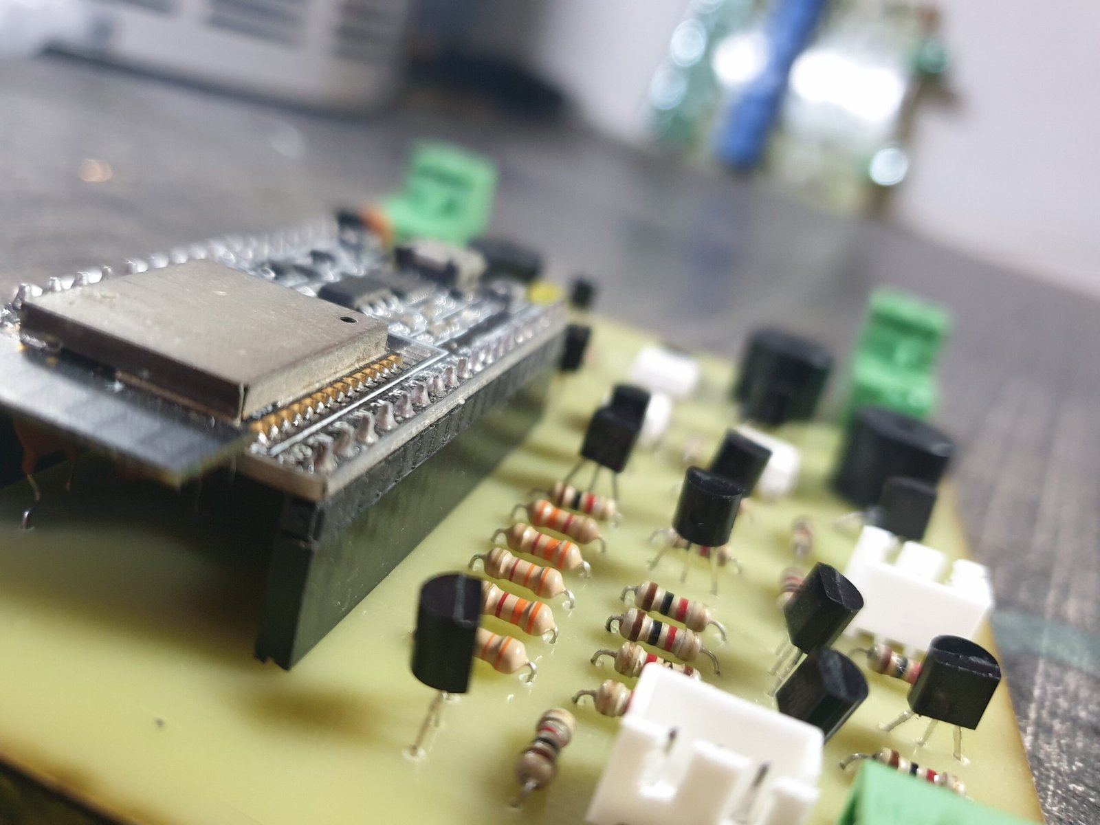 High-quality PCB manufacturing
