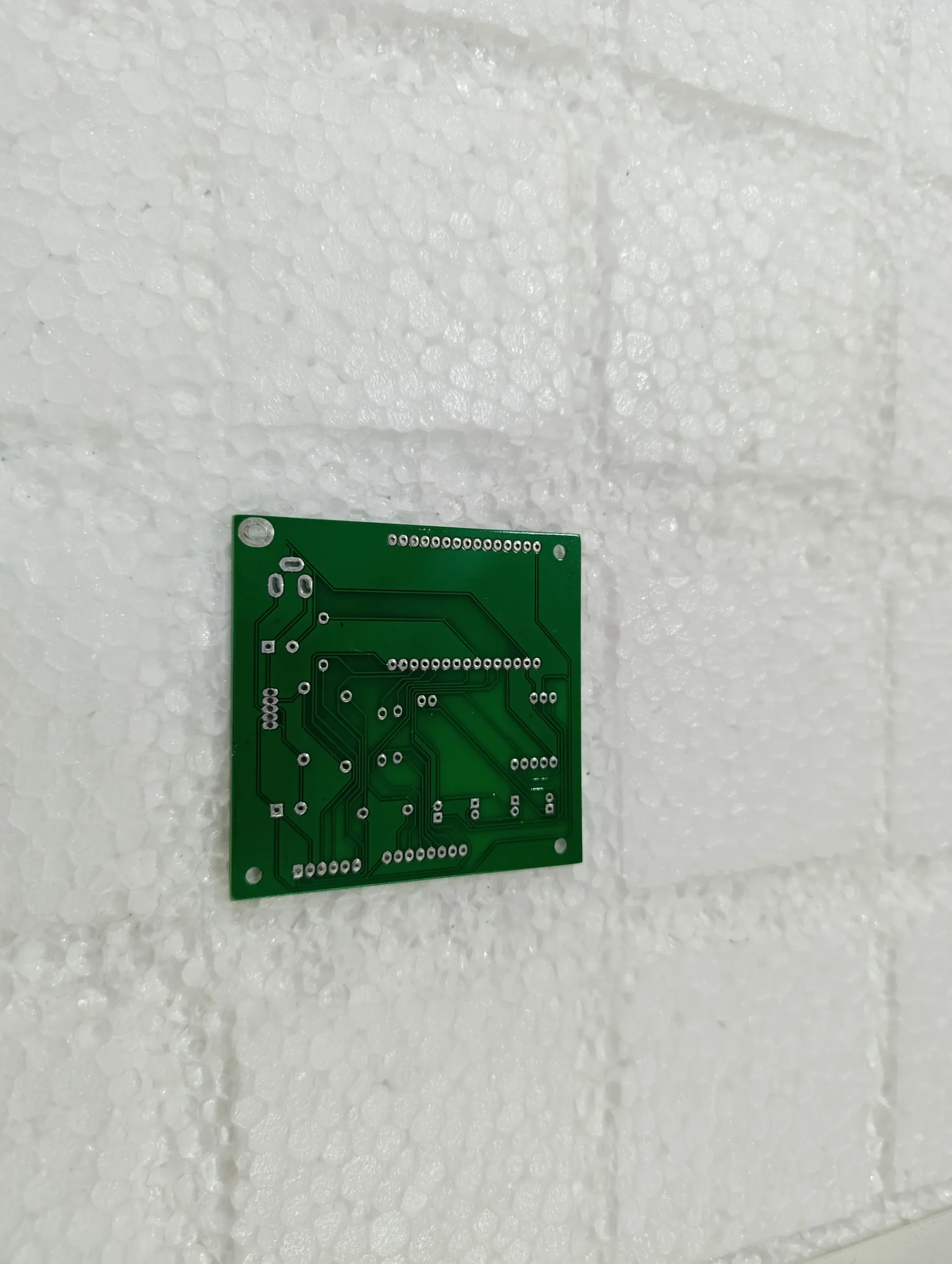 Rigid PCB with silk screen