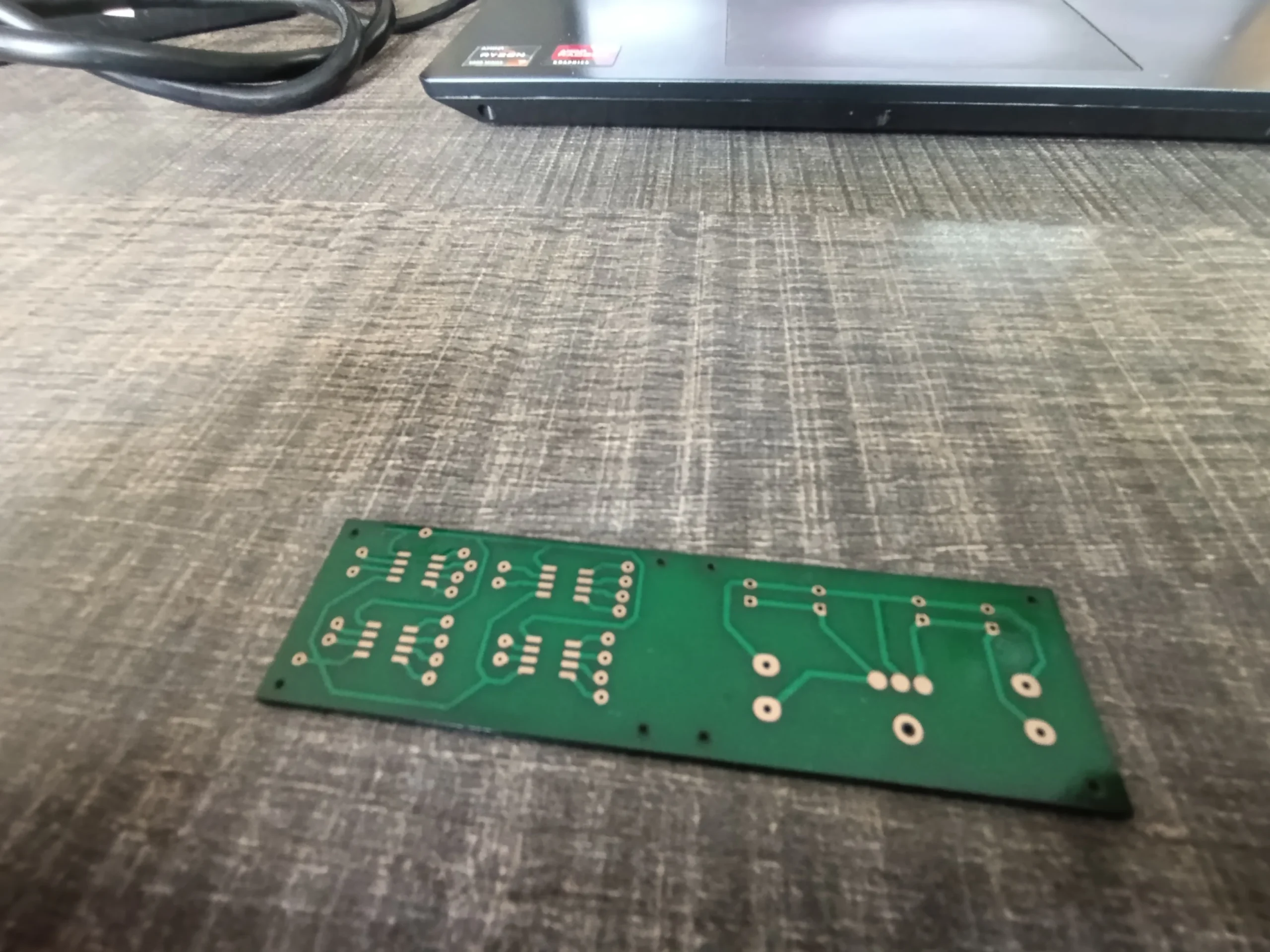 High-frequency PCB board