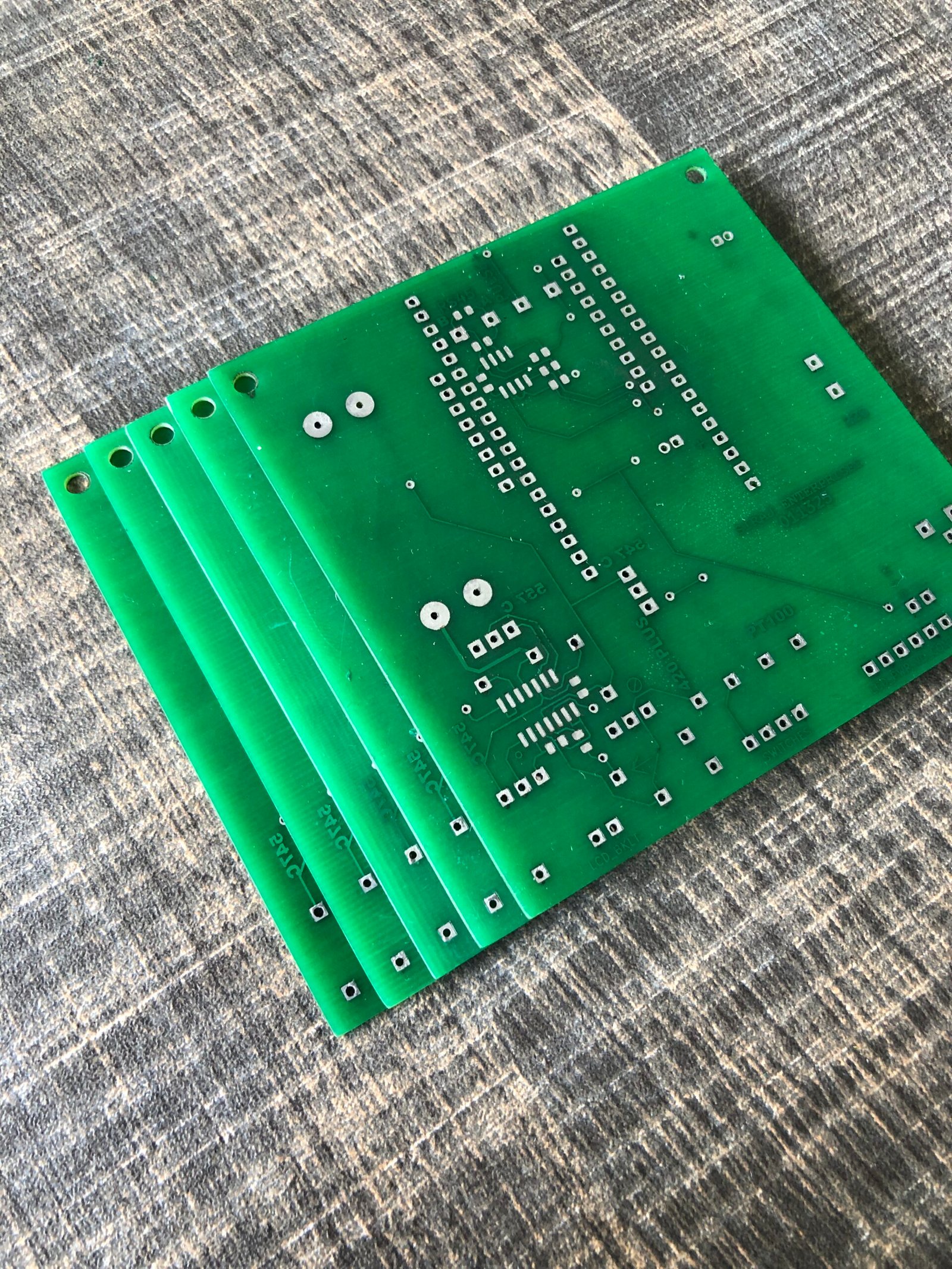 Fast PCB manufacturing and delivery with quality assurance
