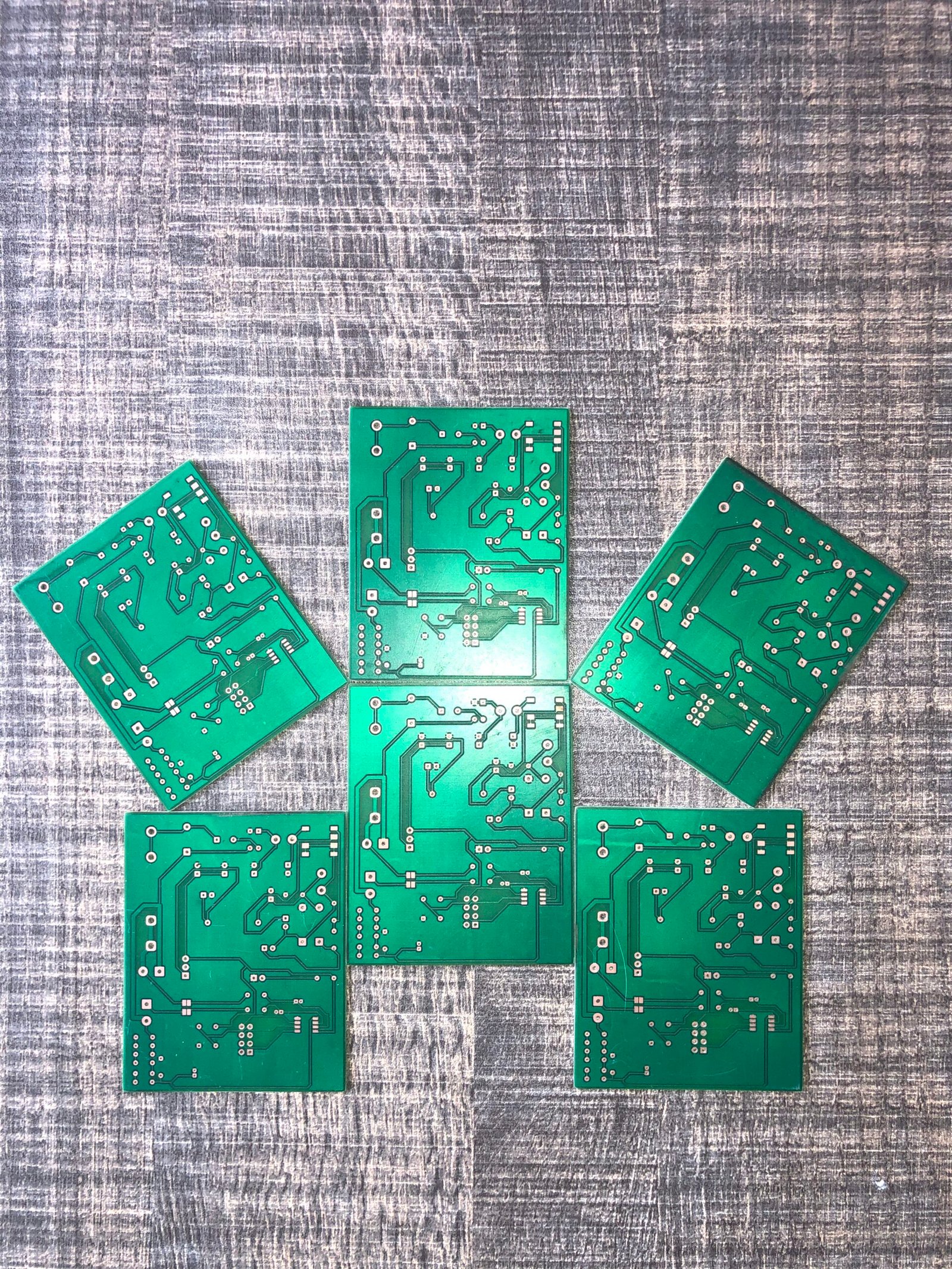 Single-layer and double-layer PCB fabrication services